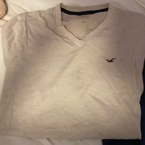 Hollister v neck shirt
